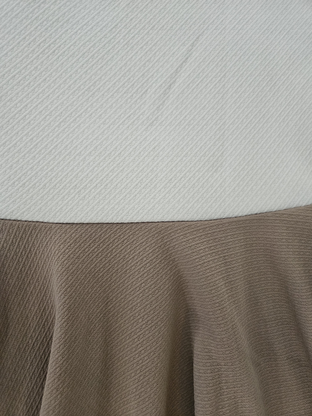 Lularoe White Beige Dress Size XS Casual Feminine Preppy Summer Colorblock - Picture 3 of 8
